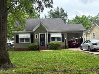 507 W Jefferson Avenue, Greenwood, MS 38930