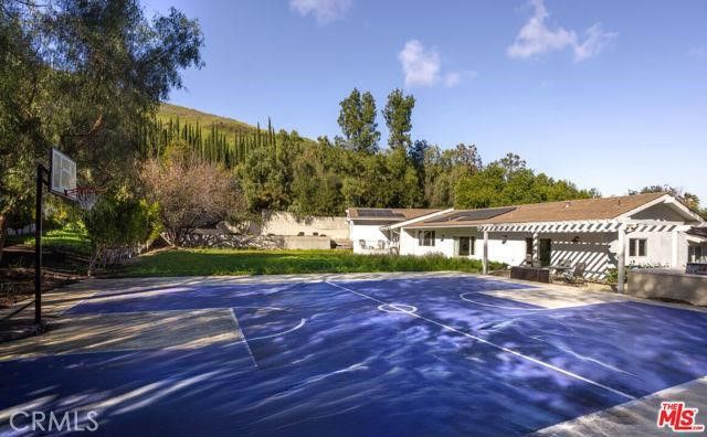 23760 Oakfield, Hidden Hills, CA 91302