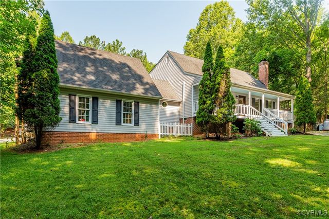 1129 Timber Trace Rd, Powhatan, VA 23139