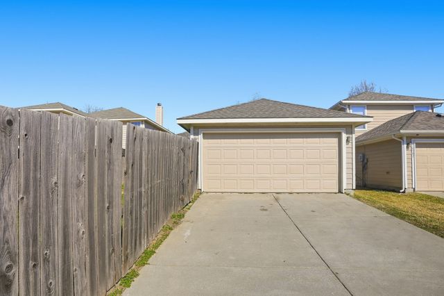 6905 Planters Row Drive, Mckinney, TX 75070