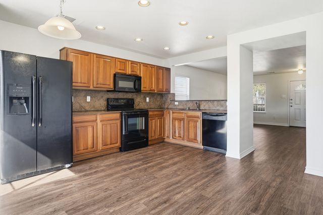 6905 Planters Row Drive, Mckinney, TX 75070