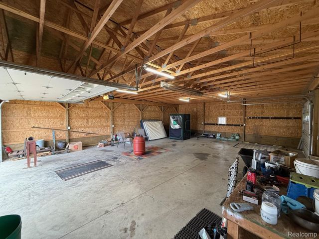 958 N Cass Avenue, Vassar, MI 48768