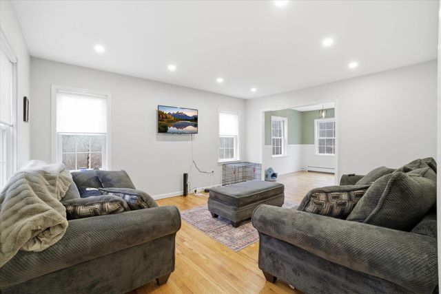 10 Upton Road, Mont Vernon, NH 03057