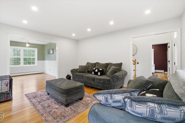 10 Upton Road, Mont Vernon, NH 03057