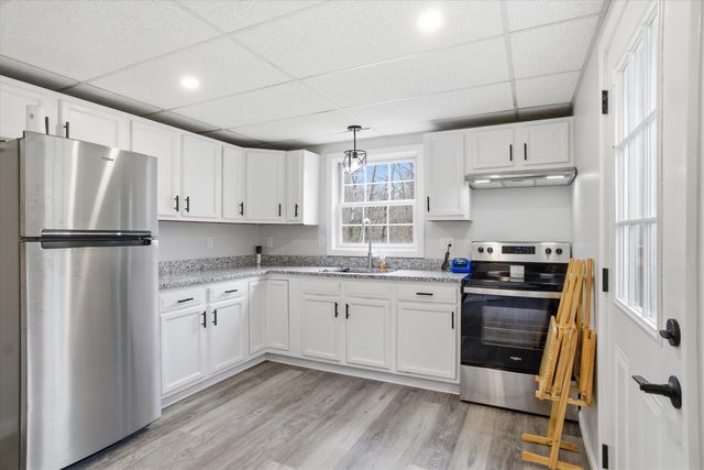 10 Upton Road, Mont Vernon, NH 03057