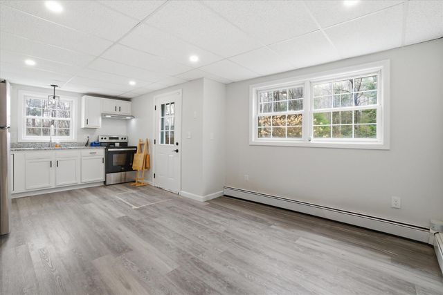 10 Upton Road, Mont Vernon, NH 03057