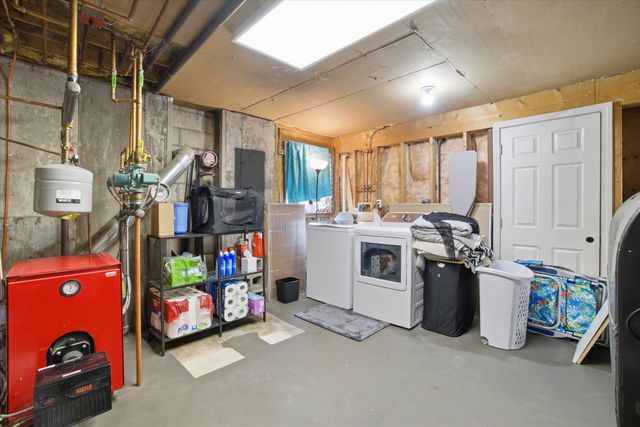 10 Upton Road, Mont Vernon, NH 03057