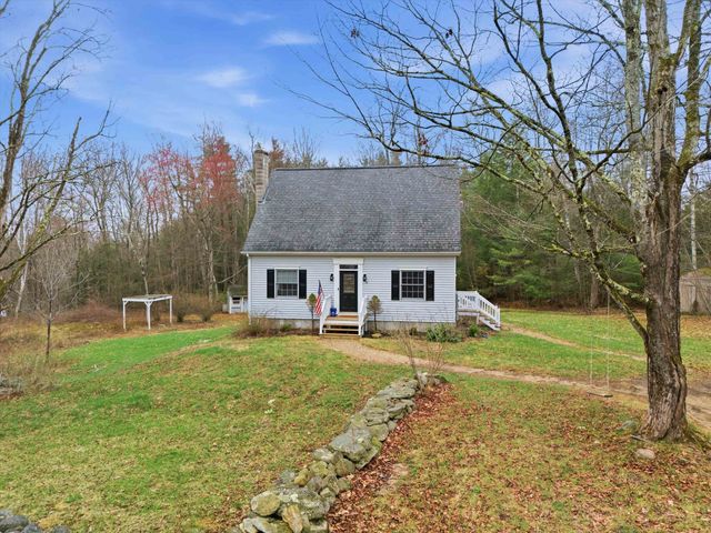10 Upton Road, Mont Vernon, NH 03057
