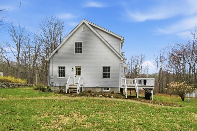10 Upton Road, Mont Vernon, NH 03057