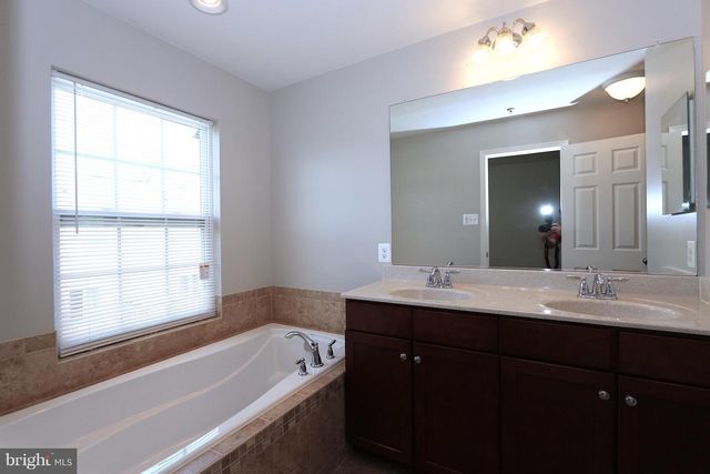 128 LULLABY CT, Germantown, MD 20874