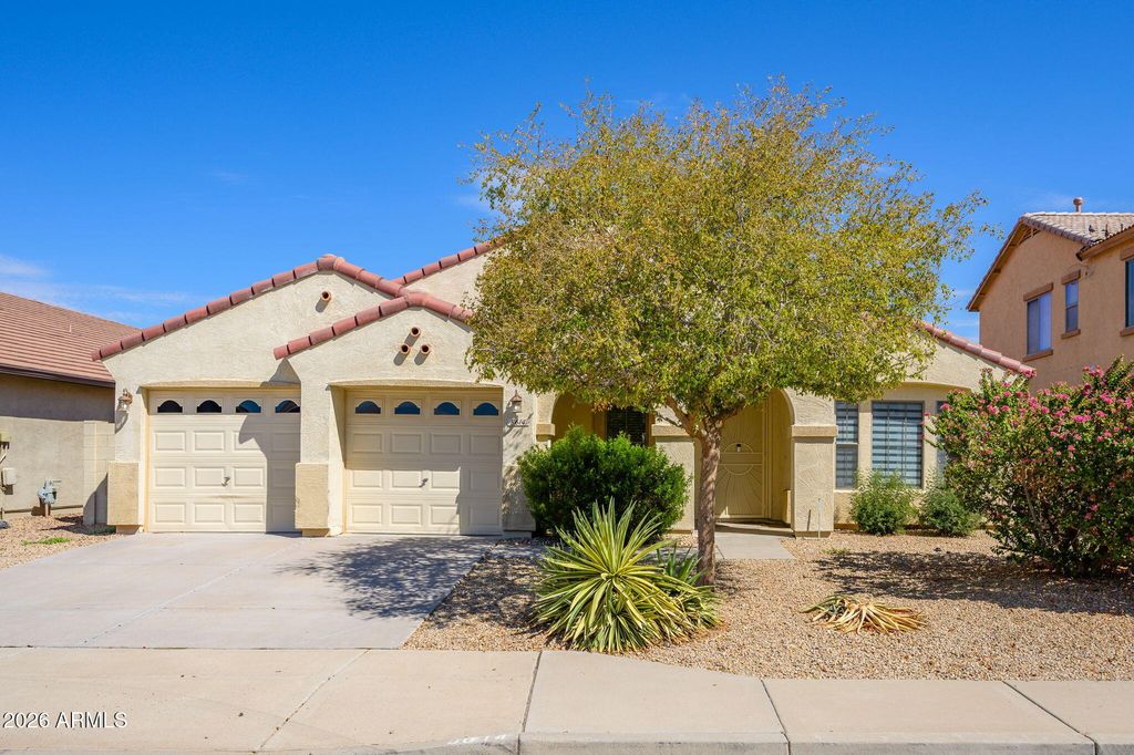 8614 W FLAVIA Haven, Tolleson, AZ 85353 — exterior