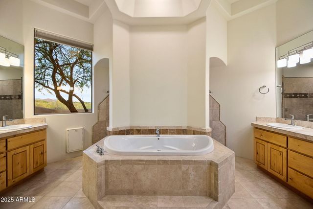 6505 E OLD PAINT Trail, Carefree, AZ 85377