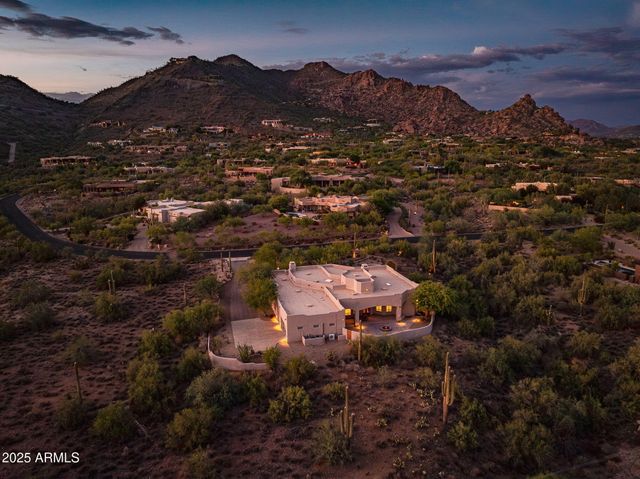6505 E OLD PAINT Trail, Carefree, AZ 85377