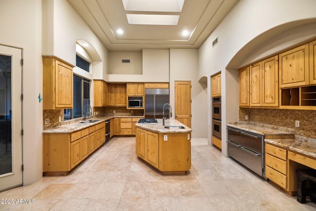 6505 E OLD PAINT Trail, Carefree, AZ 85377