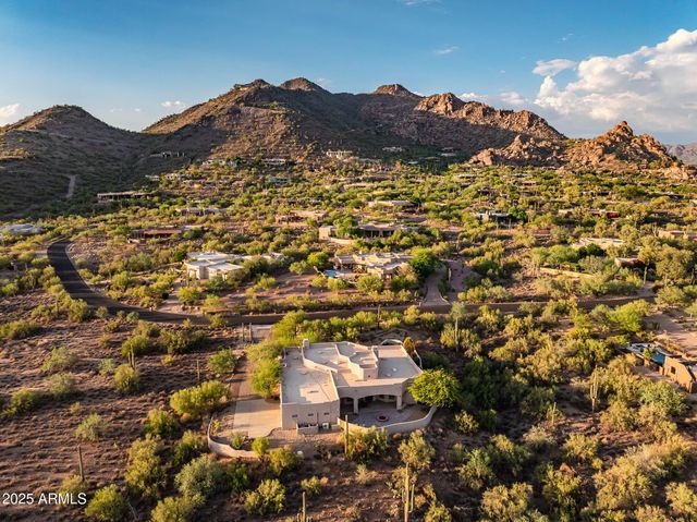 6505 E OLD PAINT Trail, Carefree, AZ 85377