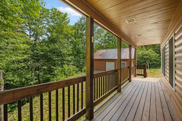 94 Spring Road, Pittsburg, NH 03592