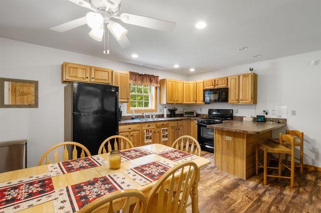 94 Spring Road, Pittsburg, NH 03592