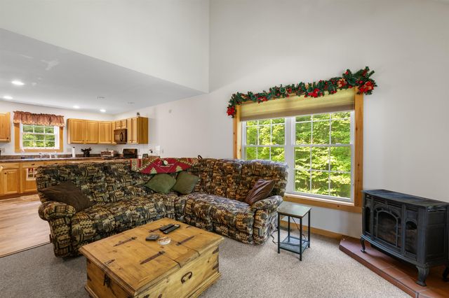 94 Spring Road, Pittsburg, NH 03592