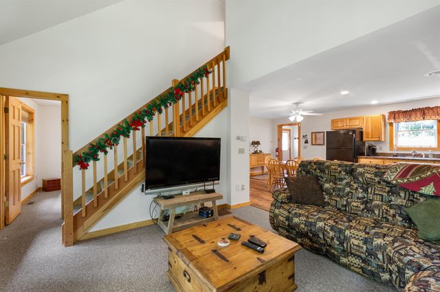 94 Spring Road, Pittsburg, NH 03592