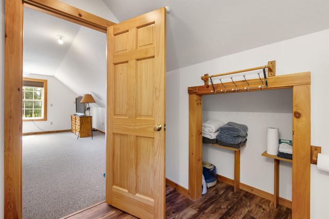 94 Spring Road, Pittsburg, NH 03592