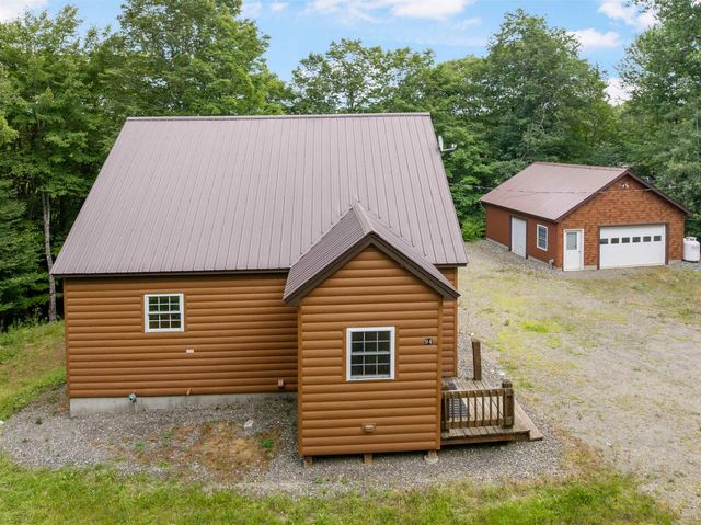 94 Spring Road, Pittsburg, NH 03592