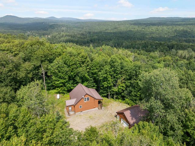 94 Spring Road, Pittsburg, NH 03592