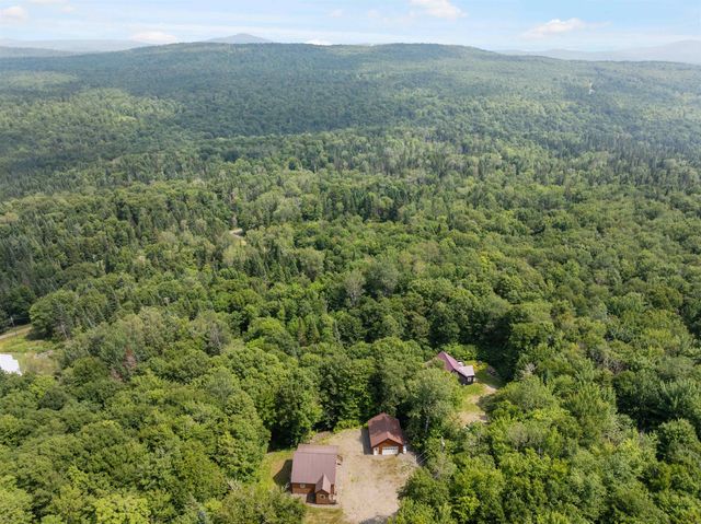 94 Spring Road, Pittsburg, NH 03592