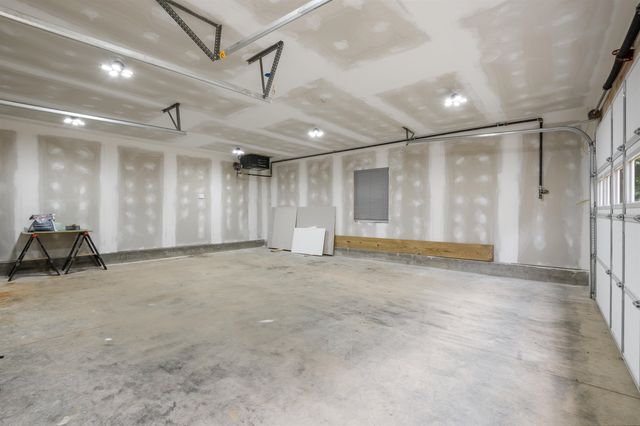 94 Spring Road, Pittsburg, NH 03592