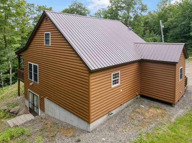 94 Spring Road, Pittsburg, NH 03592