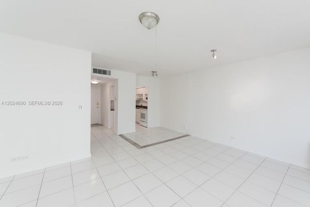 1408 Brickell Bay Dr 1116, Miami, FL 33131