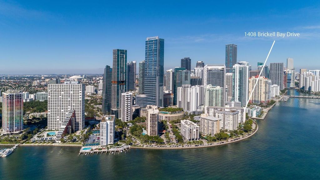 1408 Brickell Bay Dr 1116, Miami, FL 33131