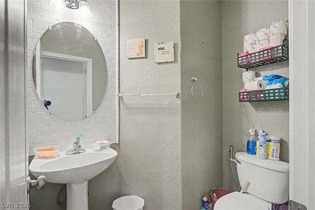 5536 Green Ferry, Las Vegas, NV 89131