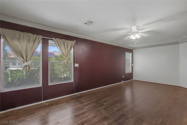 5536 Green Ferry, Las Vegas, NV 89131