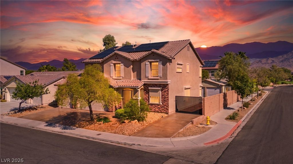 5536 Green Ferry, Las Vegas, NV 89131