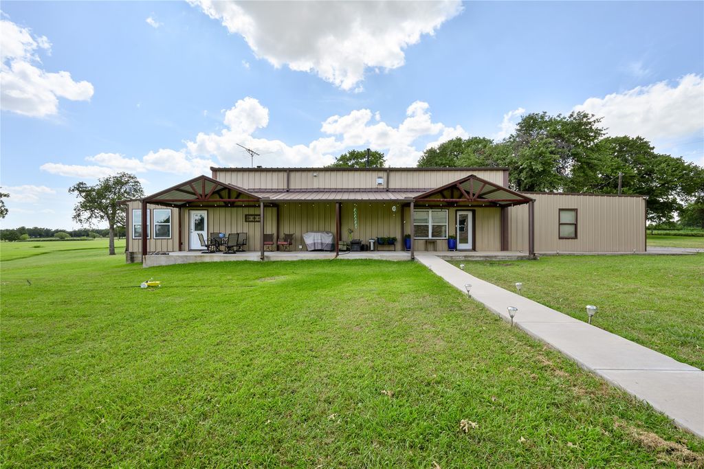 2022 Lamkin Road, Mineral Wells, TX 76067
