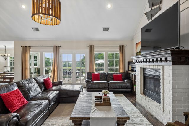 1043 Anna Cade Road, Rockwall, TX 75087