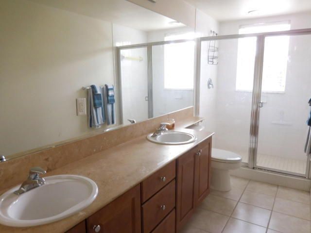 11780 SAINT ANDREWS Place 201, Wellington, FL 33414