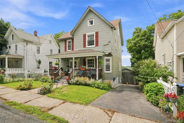 49 Gladstone Avenue, Walden, NY 12586