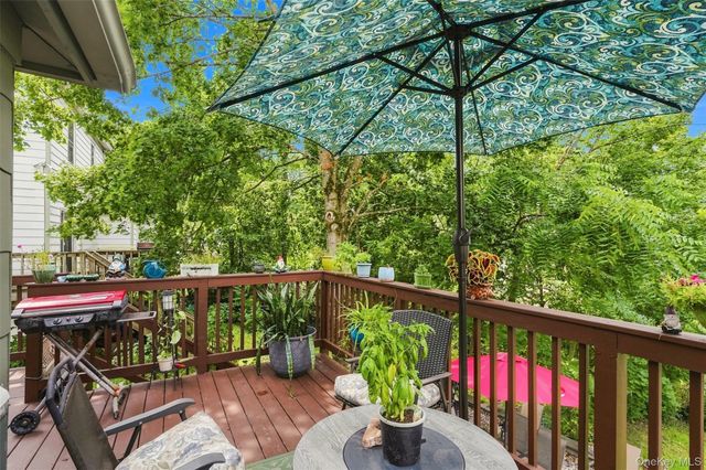 49 Gladstone Avenue, Walden, NY 12586