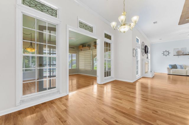 120 Kingsbridge Drive, Goose Creek, SC 29445