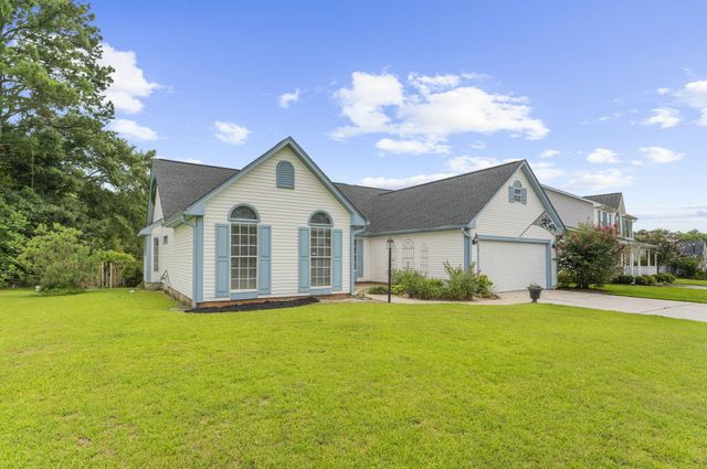 120 Kingsbridge Drive, Goose Creek, SC 29445