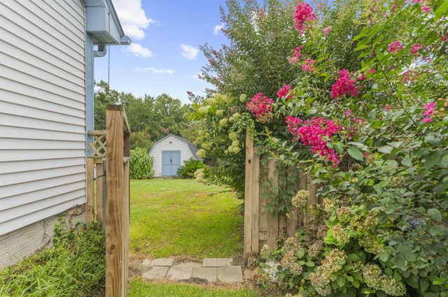 120 Kingsbridge Drive, Goose Creek, SC 29445