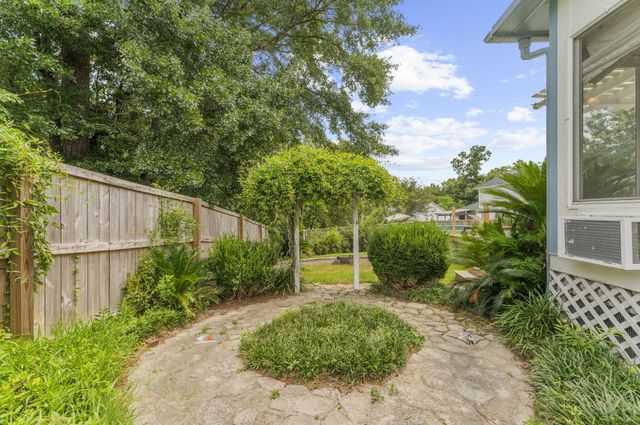 120 Kingsbridge Drive, Goose Creek, SC 29445