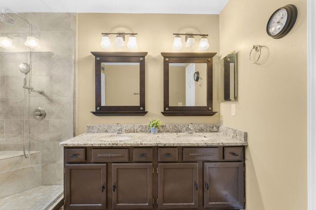 120 Kingsbridge Drive, Goose Creek, SC 29445