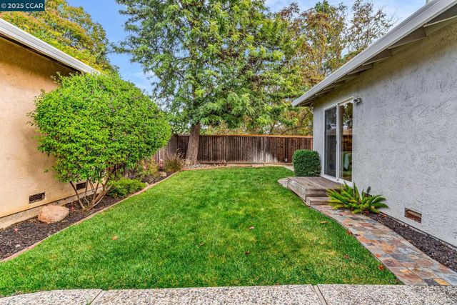 4597 Wildcat Ln, Concord, CA 94521
