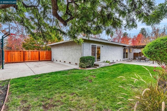 4597 Wildcat Ln, Concord, CA 94521