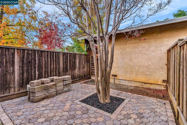 4597 Wildcat Ln, Concord, CA 94521