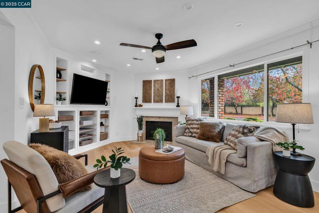 4597 Wildcat Ln, Concord, CA 94521