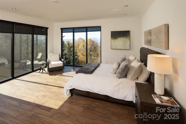 12 Sunset Summit, Asheville, NC 28804