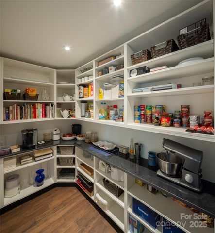 12 Sunset Summit, Asheville, NC 28804